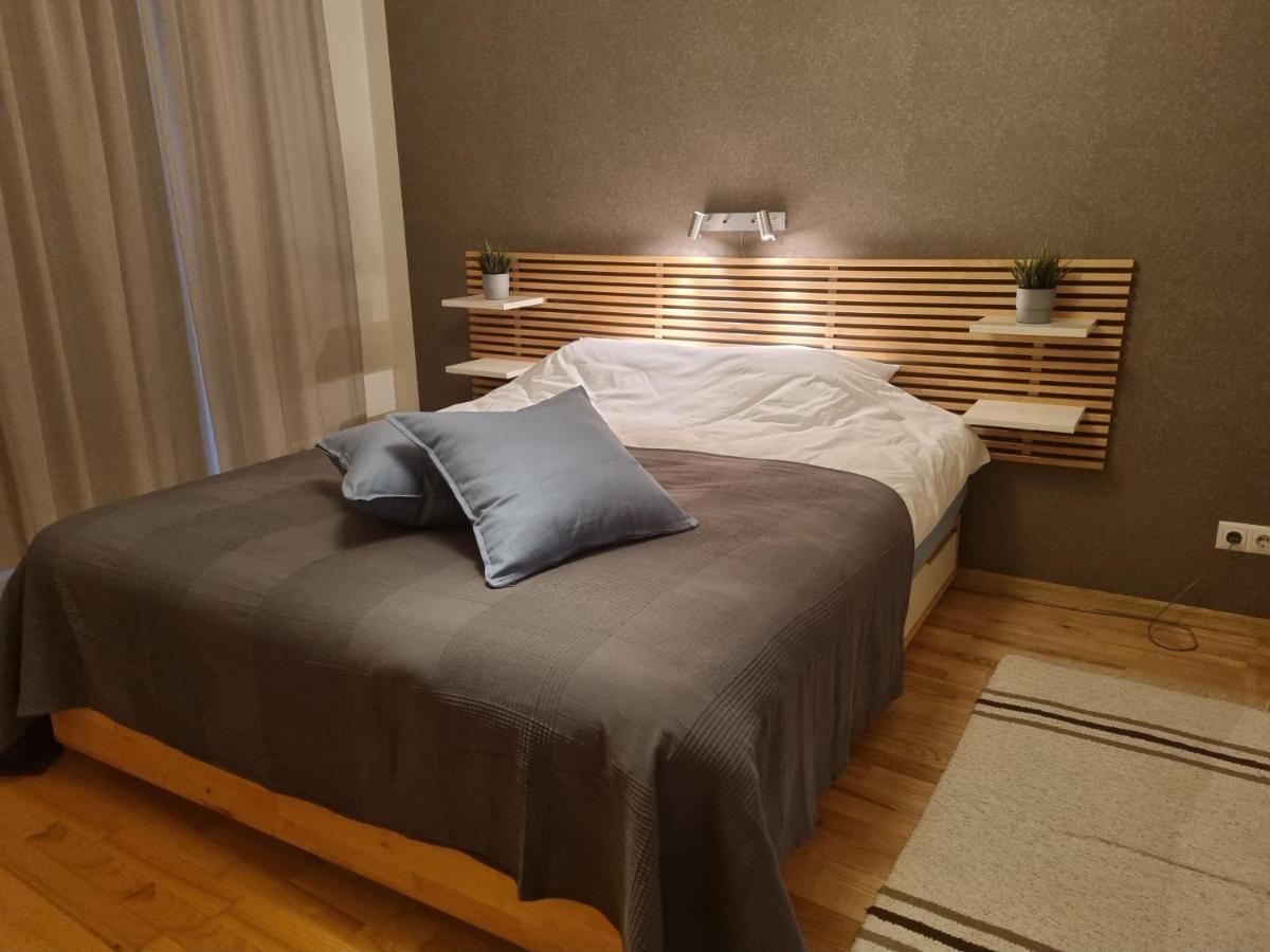 Íbúð R63 With Terrace *